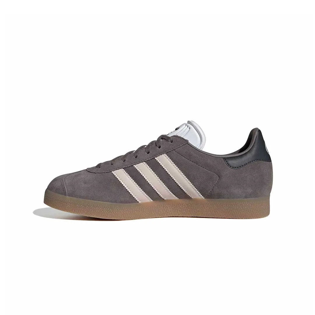 adidas - Men's Real Madrid CF x Gazelle Rekive Shoes (IH2631) Decorative stitching Smooth ride