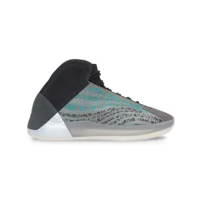 Street Smart Everyday Essential adidas - Unisex Yeezy Quantum Basketball Shoes (G58864)