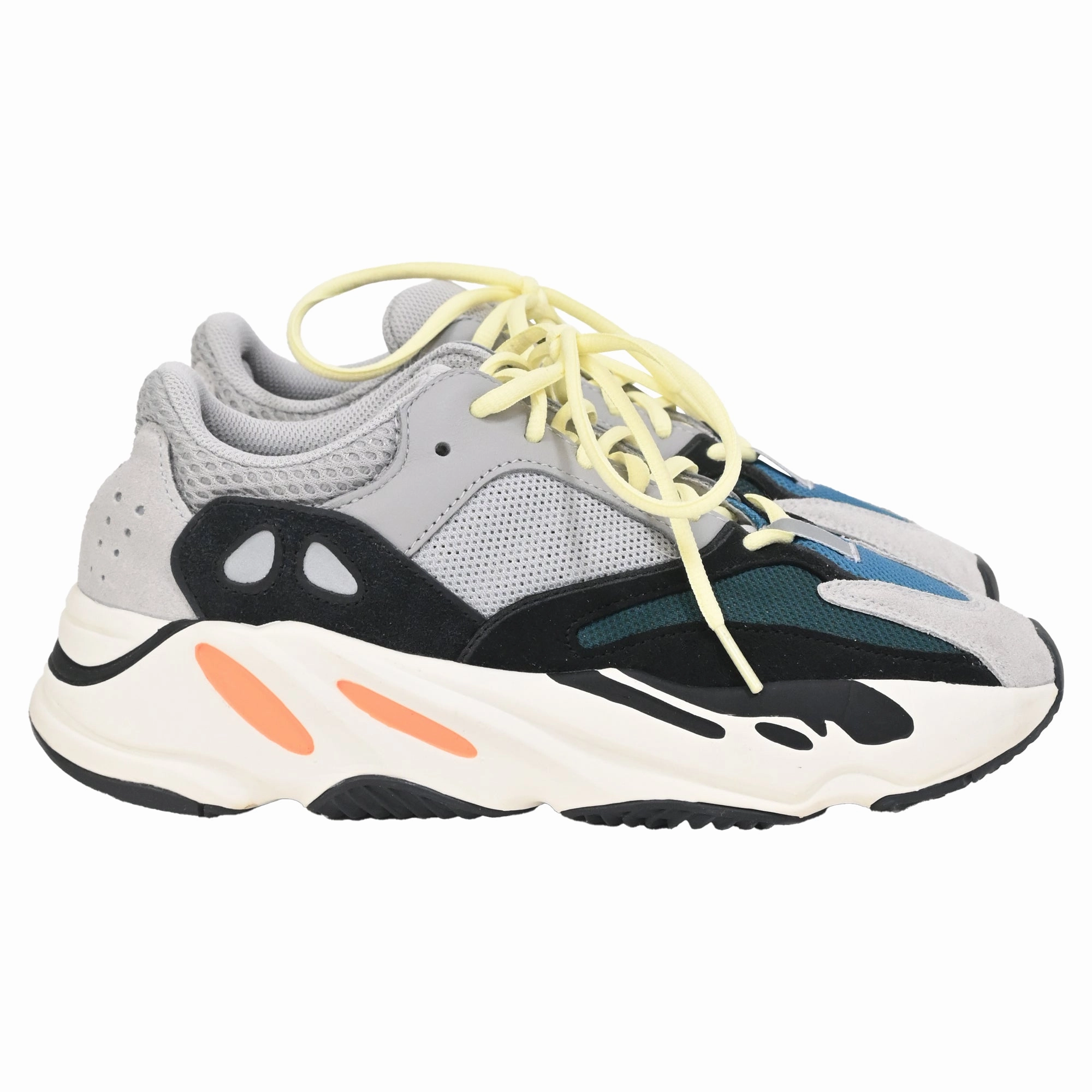 mountain - running Adidas x Yeezy Boost 700 Sneakers in Multicolor Mixed Media