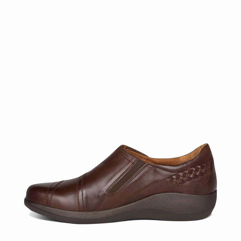 Street Shade Aetrex Women's Karina Slip On in Brown