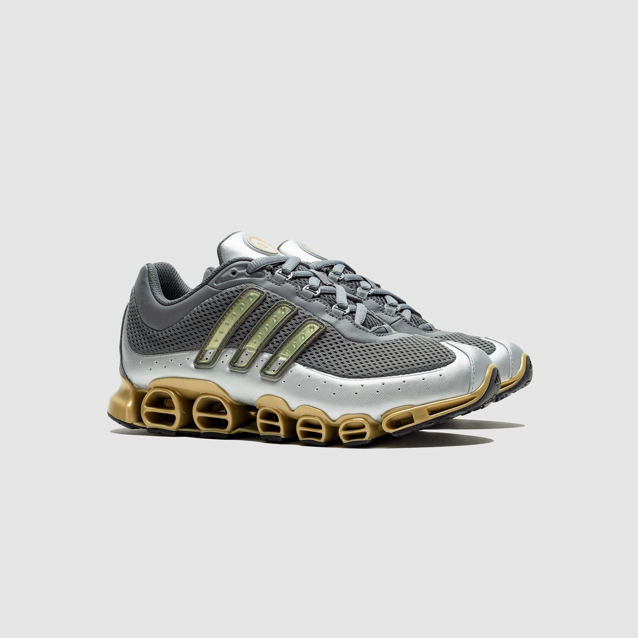 MEGARIDE "20TH ANNIVERSARY" Seamless Design