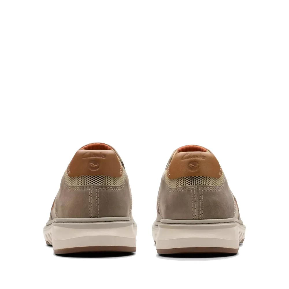 Urban Ready Supportive Design Clarks Men's Un Briley Step Slip On in Light Grey