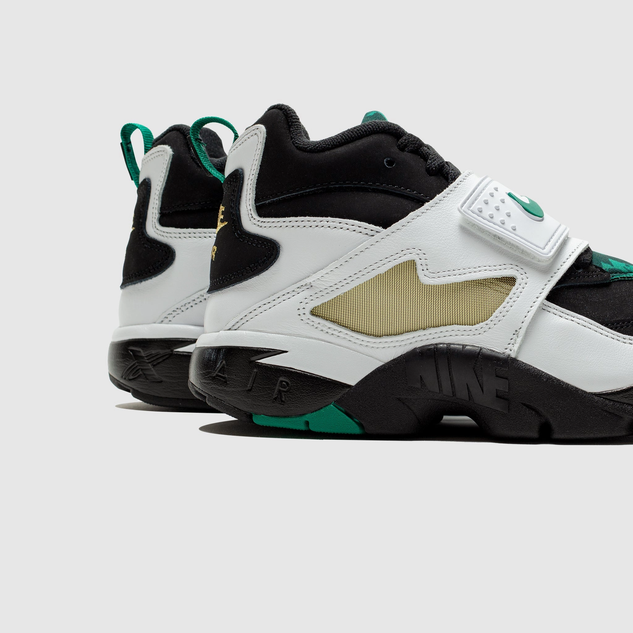 AIR DIAMOND TURF '93 "EMERALD" Long Day