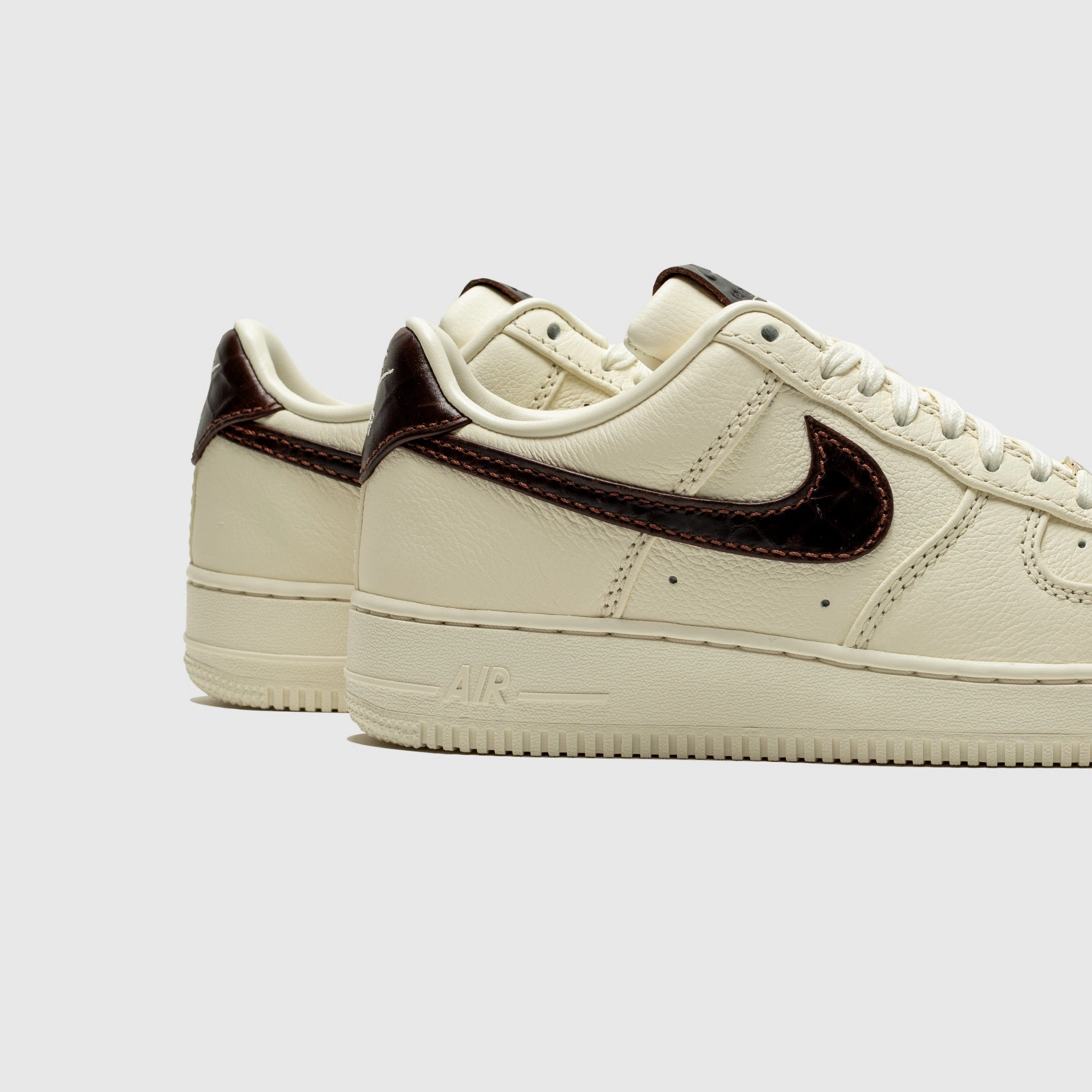 AIR FORCE 1 '07 "SOFT PEARL" Comfortable Touch