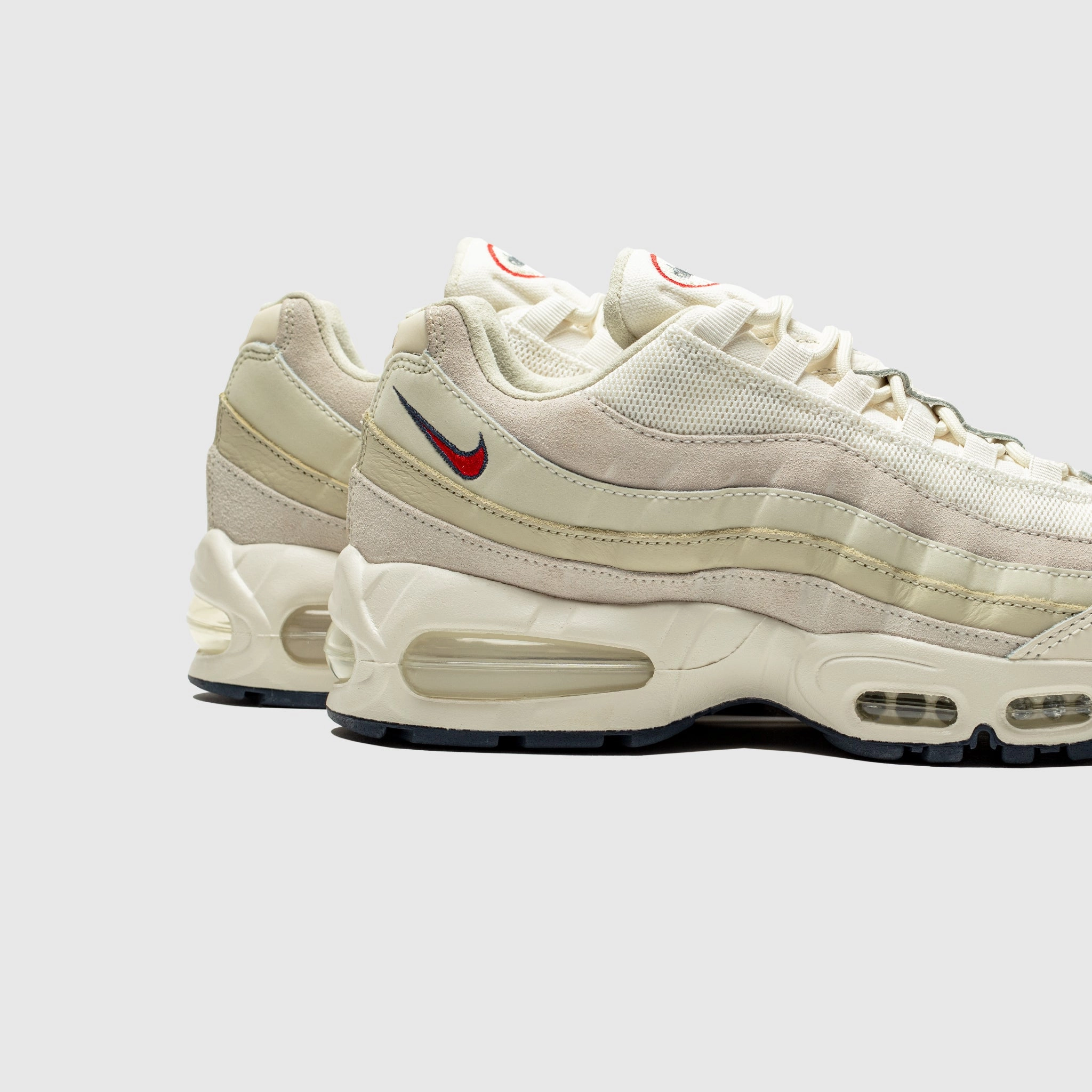 Smart Performance Modern Frame AIR MAX 95 OG PRM "PALE IVORY"