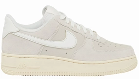 gym floor casual sneakers Nike Air Force 1 Low '07 Phantom Summit White Light Bone