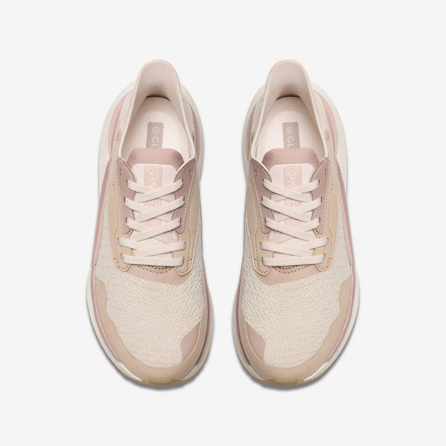 Sneaker Style Busy Streets Clarks Women's Pace Sneaker in Sand Combination