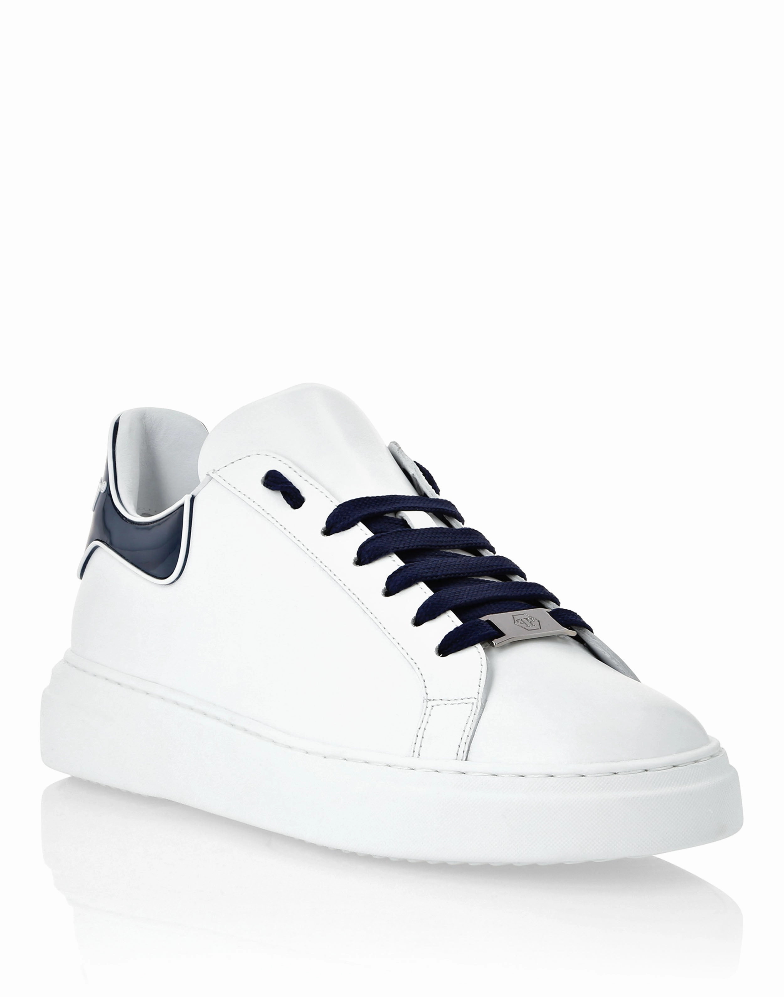 Big Bang Runner casual appearance