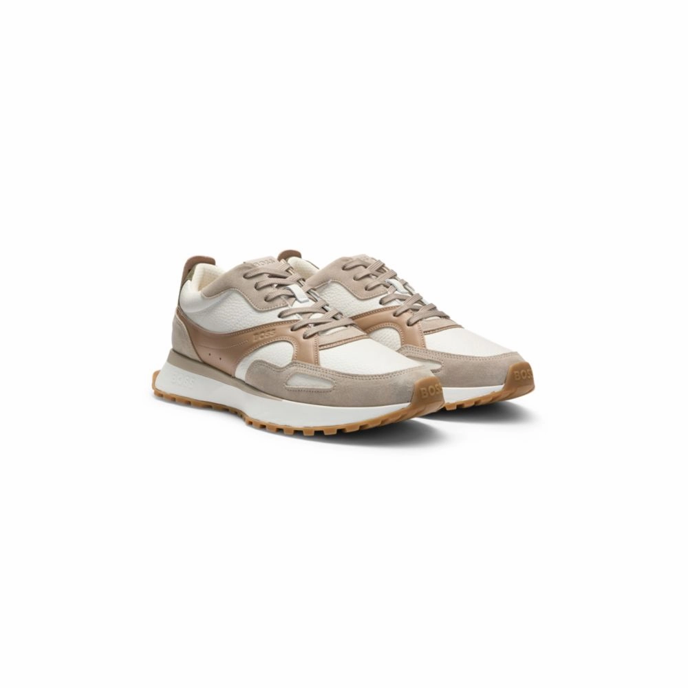 Trainers in tumbled leather with supportive outsole Comfort-focused Jogging
