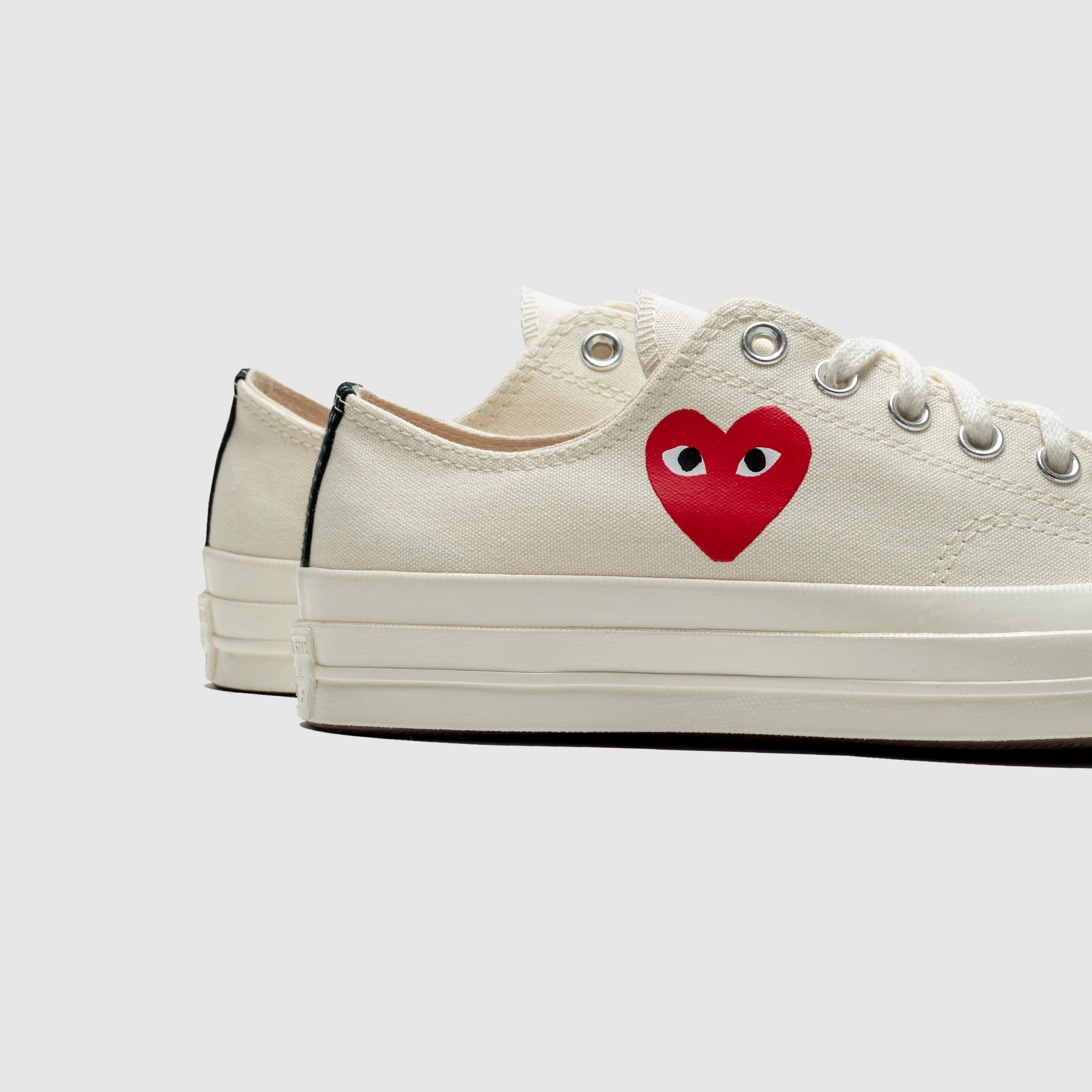 CHUCK TAYLOR ALL-STAR '70 LOW "MILK SINGLE HEART" Hypoallergenic Lining
