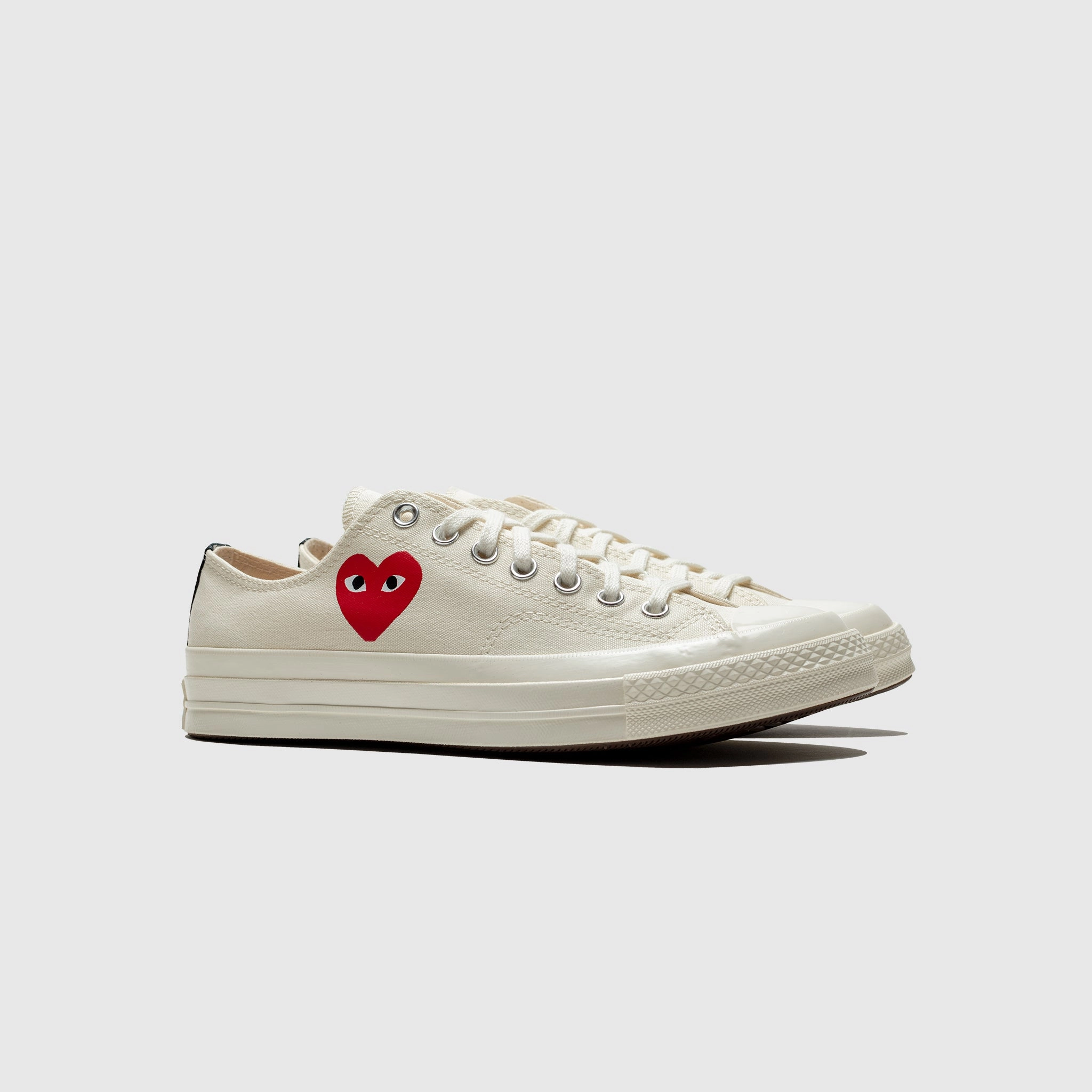 CHUCK TAYLOR ALL-STAR '70 LOW "MILK SINGLE HEART" Sweat Wicking