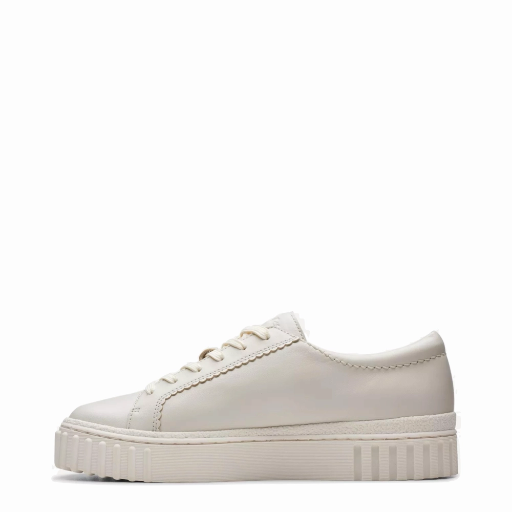 Lightweight Construction Clarks Women's Mayhill Walk Leather Sneaker in Off White