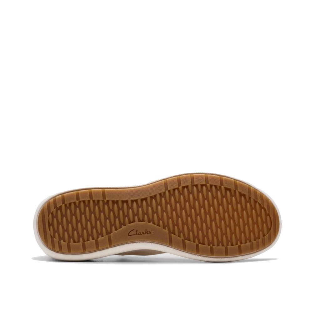 Clarks Women's Nalle Step Knit Slip On in White Walk-Ready Shoes