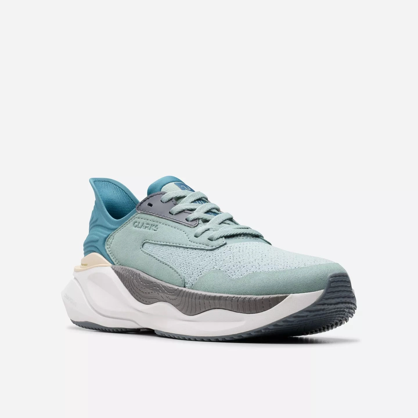Mesh   lined Street Mode Clarks Women's Pace Sneaker in Aqua Combination