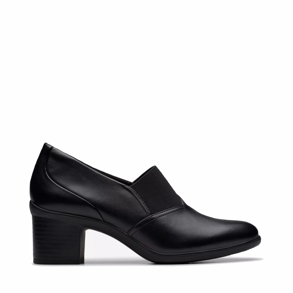 Clarks Women's Shaya Tess Heeled Shoe in Black Opera Night