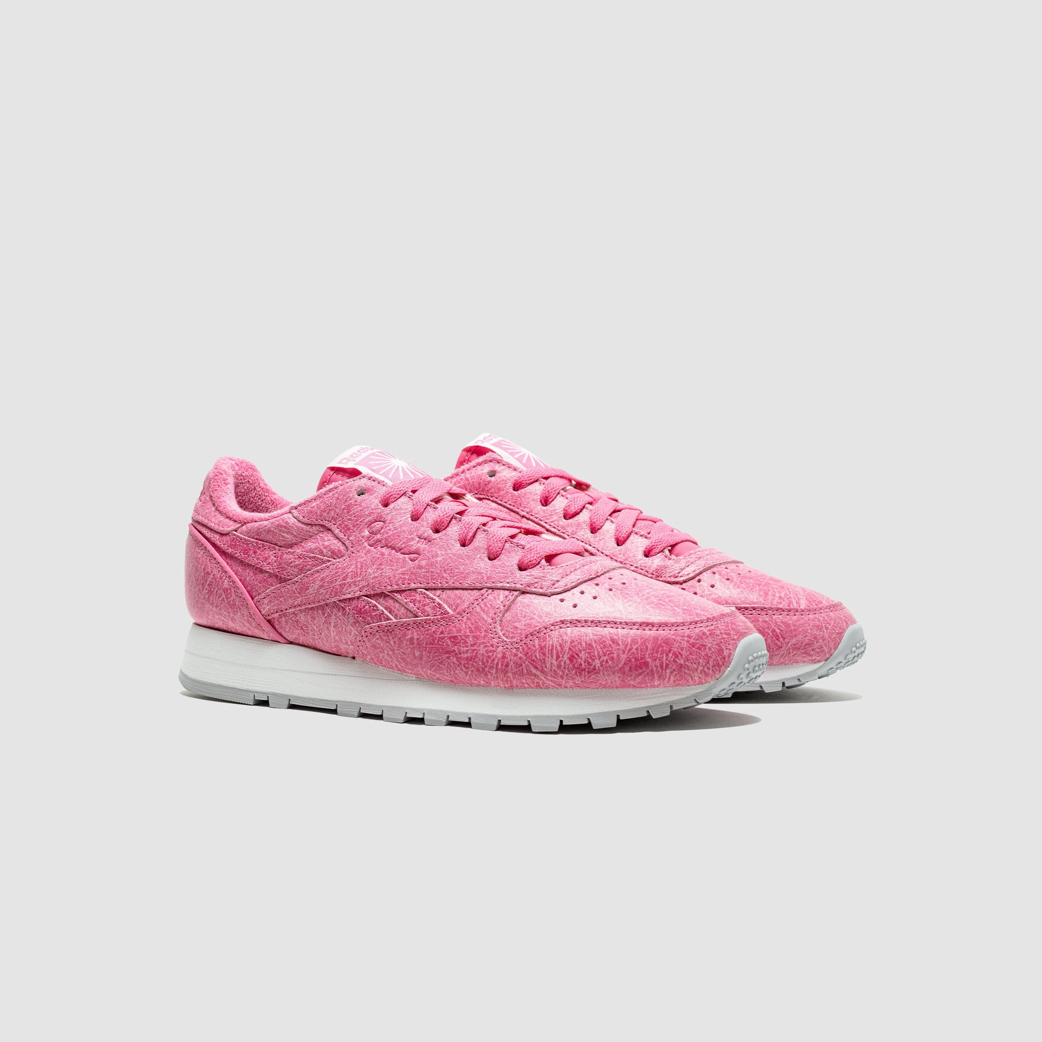 CLASSIC LEATHER X EAMES Foot Wellness