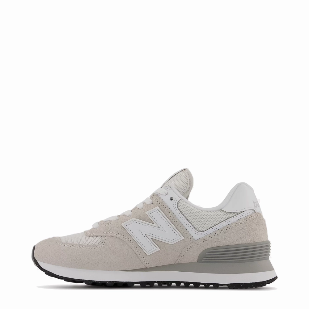 Chill Moment Stylish Upper New Balance Women's 574 Sneaker in Nimbus Cloud with White