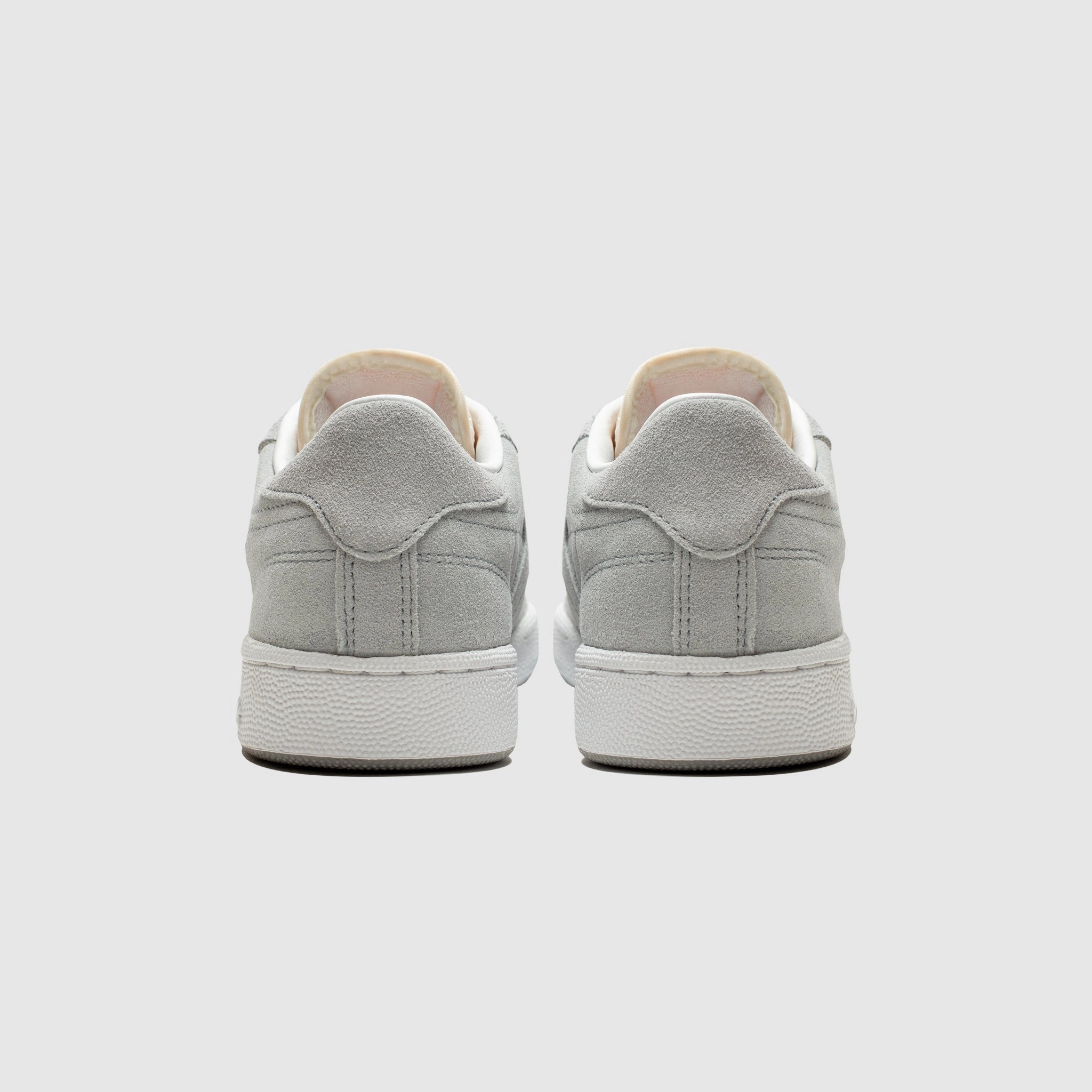 CLUB C 85 X JJJJOUND "COLD GREY" Effortless Silhouette