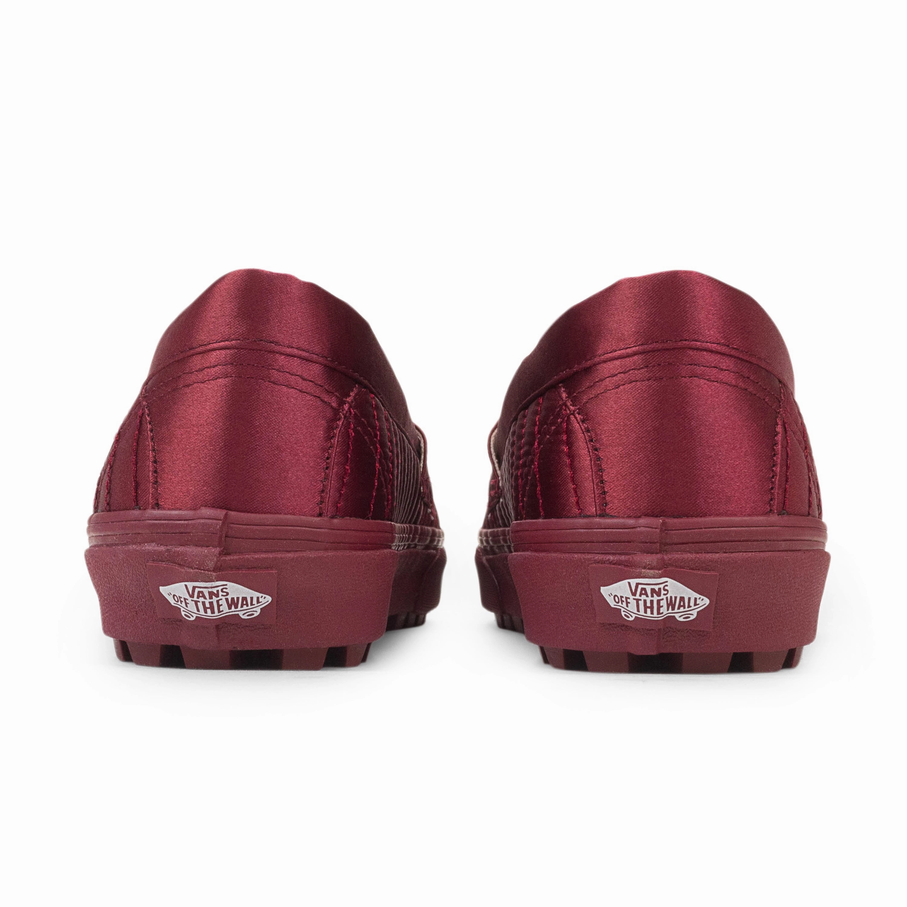 PADDED SLIP-ON BIKING RED LOAFERS Secure - fit
