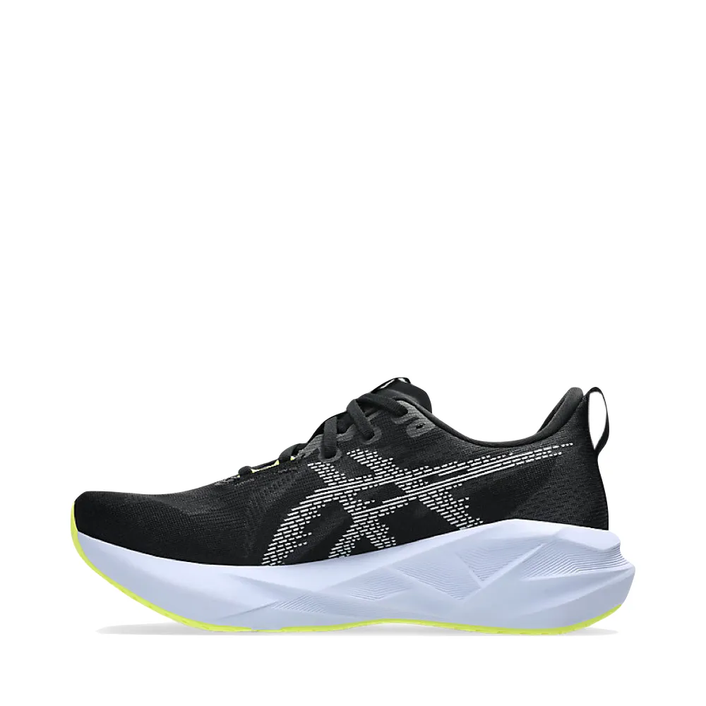 Asics Men's Novablast 5 Sneaker in Black/Blue Fade Knee - support