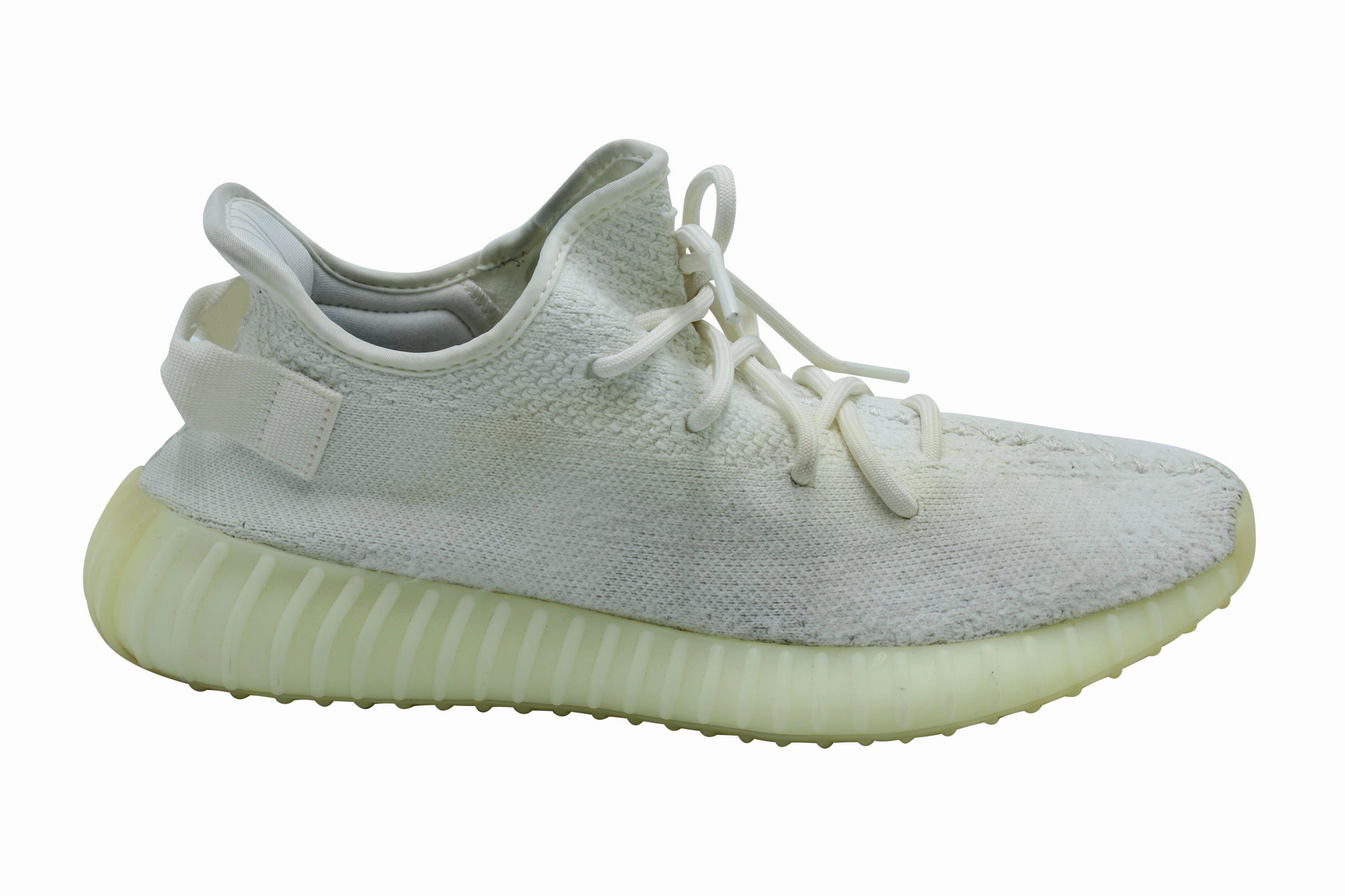 ballet shoes Yeezy Boost 350 V2 Sneakers in Triple White Synthetic