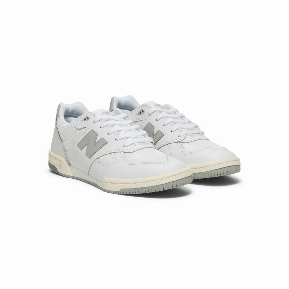 Narrow - footed New Balance - 600 CWG (White/Grey)