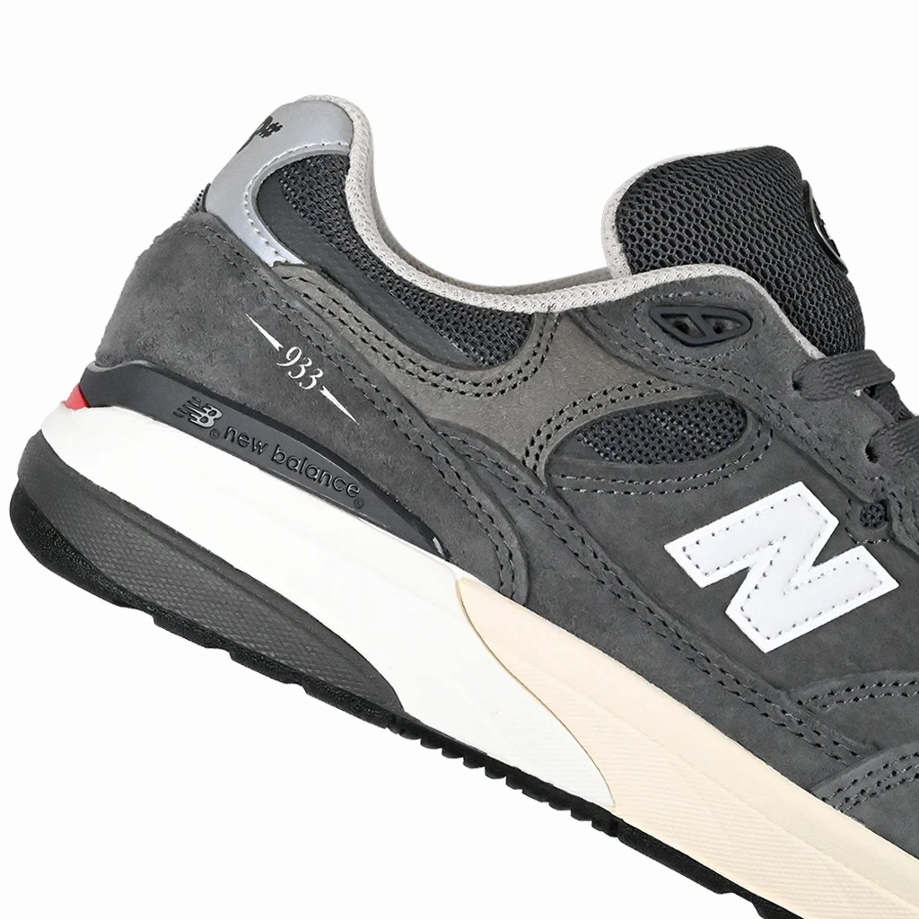 Thermo Regulating Liner Pressure Dispersing Footbed New Balance Numeric NM933 Skateboarding Shoe