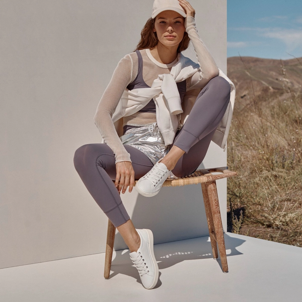 Vionic Women's Winny Lace Sneaker in White Trend Fit