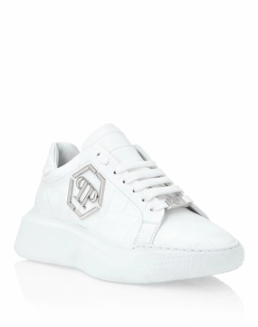 Crocco Godzilla Runner road race extraordinary - running