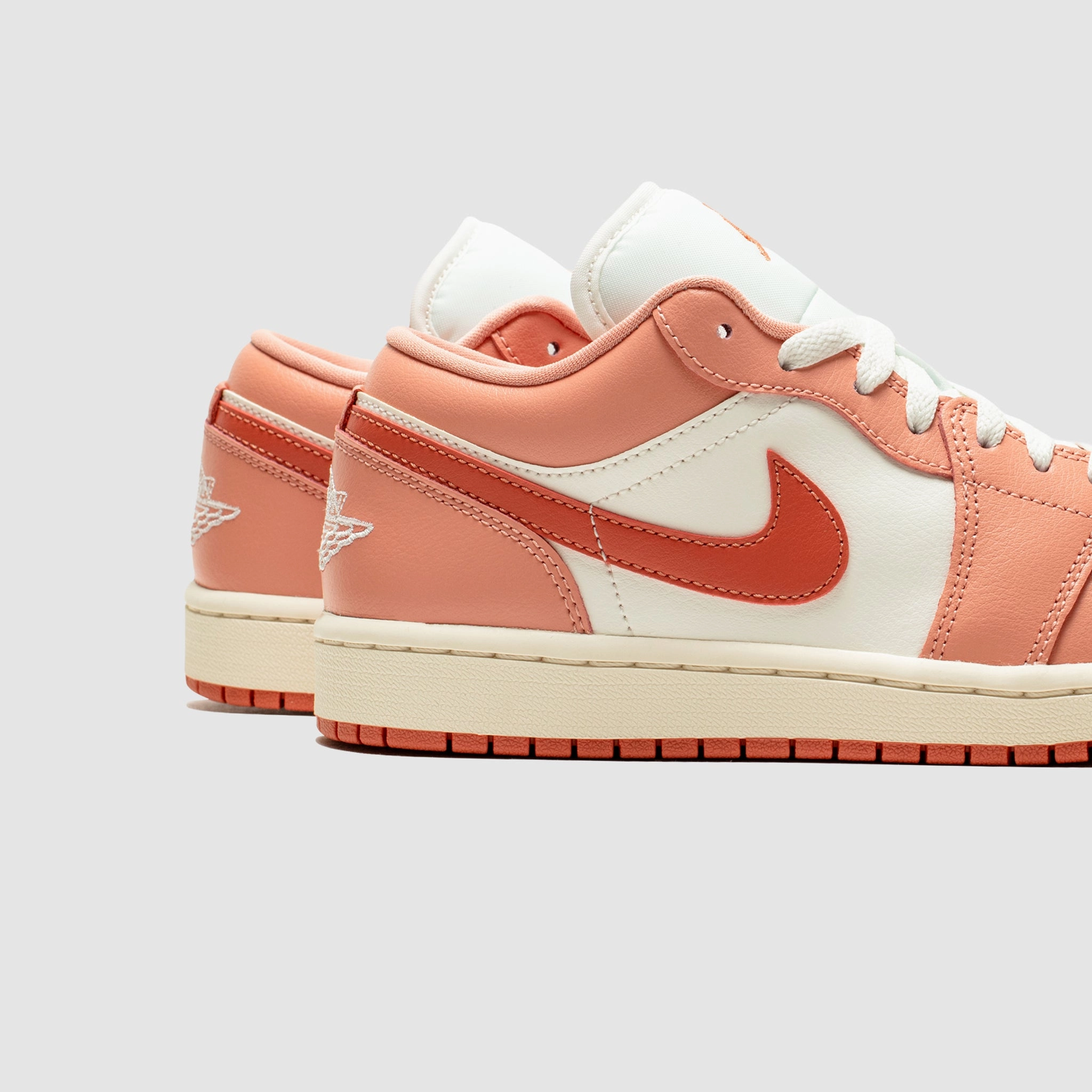 Elasticated Tpu Stability Frame WMNS AIR JORDAN 1 LOW "MADDER ROOT"