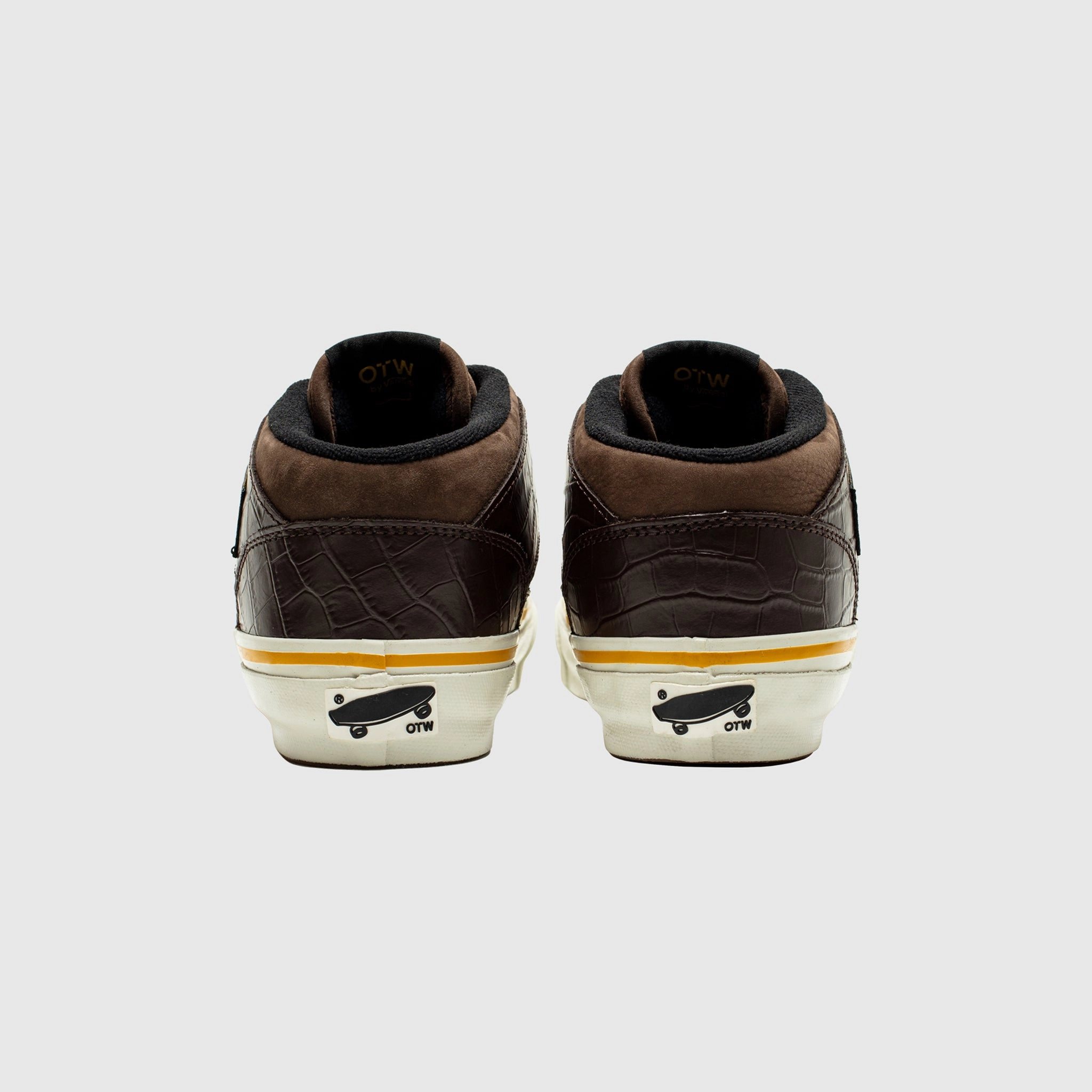 OTW HALF CAB 33 VIBRAM "CROC PATENT" Clean Texture Comfort Upgrade