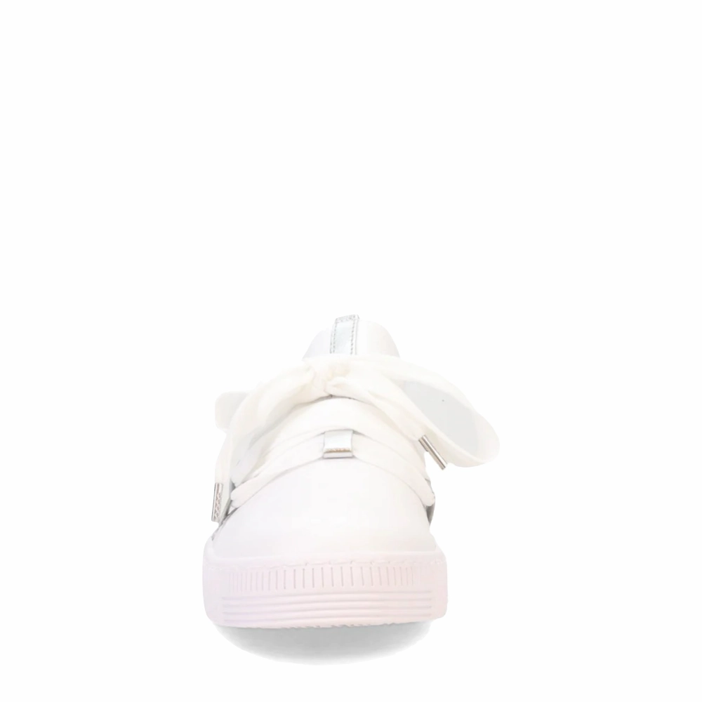 Gabor Women's Bow Sneaker in Weiss White Low Step Balanced Style