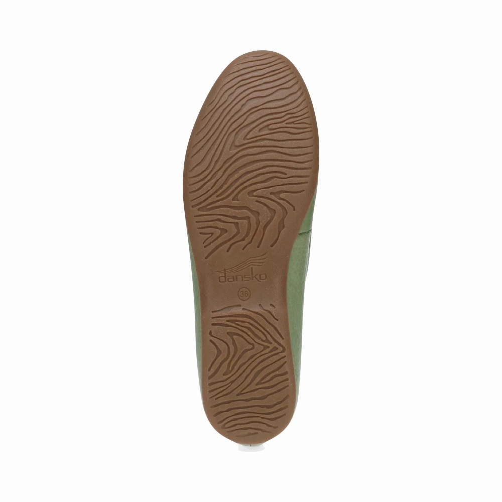 Fashion Clarity Relaxed Option Dansko Women's Lorri Flat in Jade