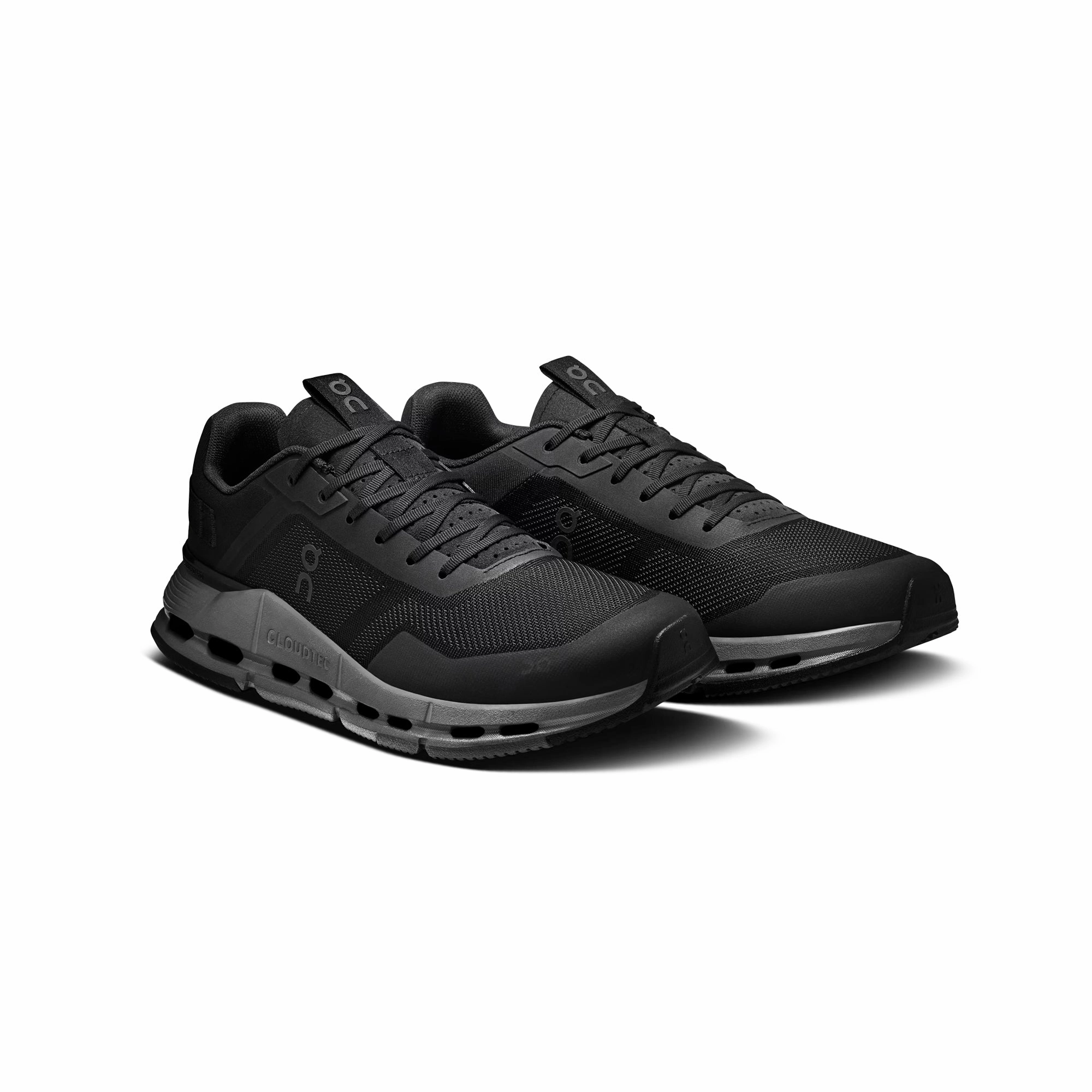 Resilient Sole On Running Mens Cloudnova Form 2 TT Shoes