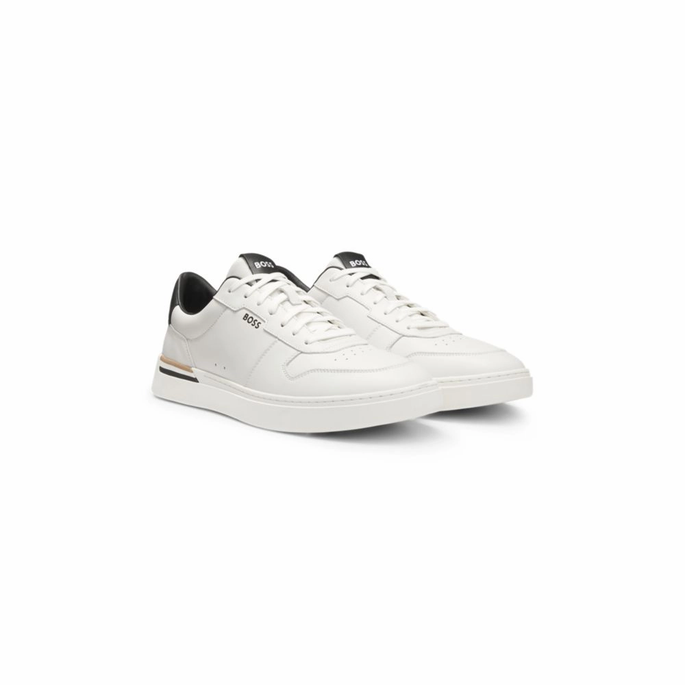 Leather trainers with signature-stripe details odor - resistant upper shoes fencing shoes