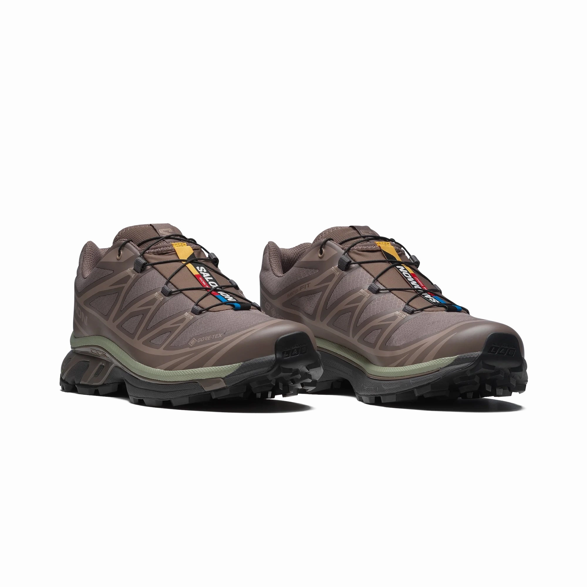 Flexible Tread Salomon Mens XT-6 Gore-Tex Shoes