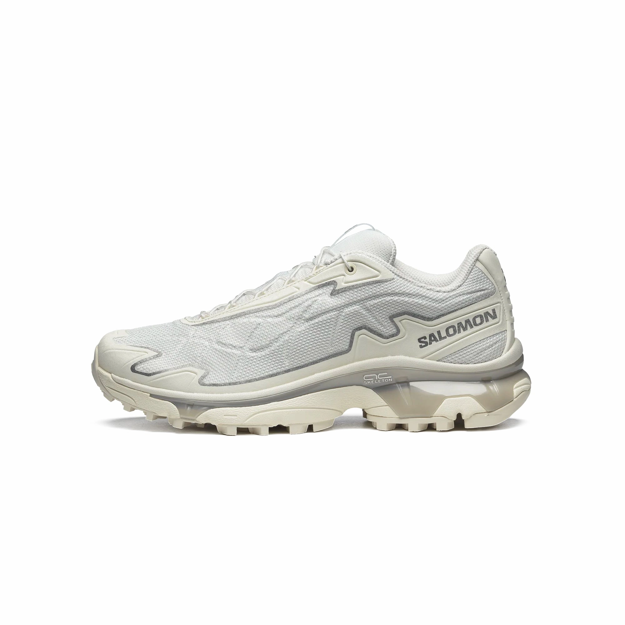 Step Focus Summer Walks Salomon Mens XT-Slate Shoes