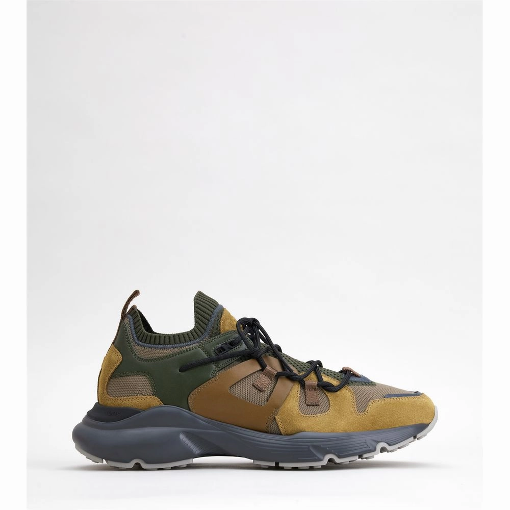 fun runs running in a volcanic area shoes Leather and Technical Fabric Sneakers