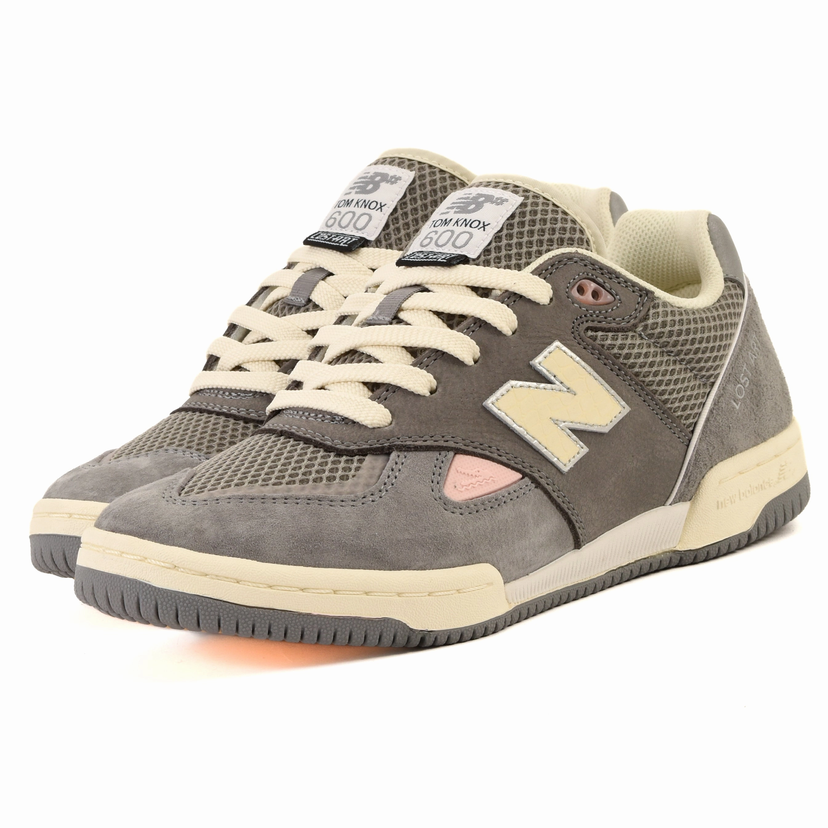 Mesh Upper New Balance - 600 ART (Grey/Grey)