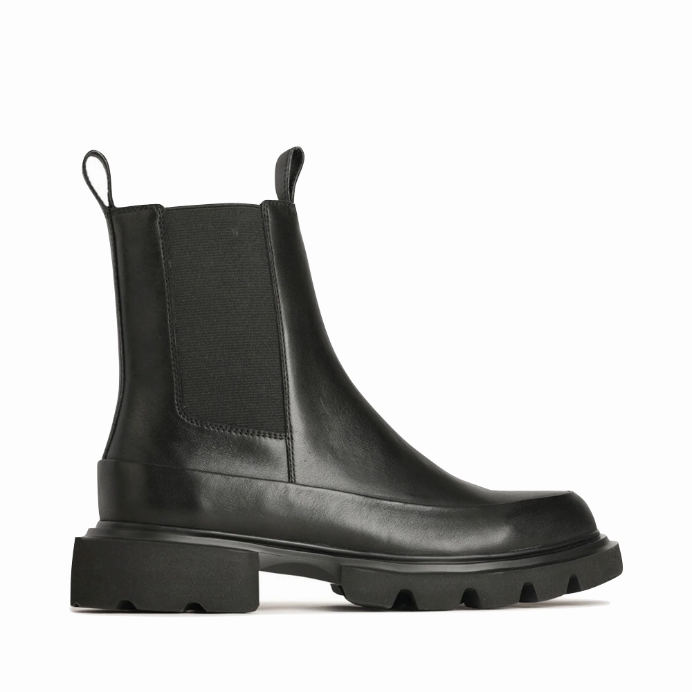 EOS Footwear Women's Addi Leather Boot in Black Break Walk