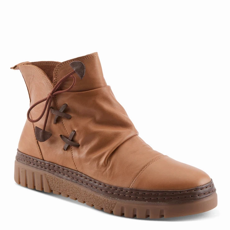 Spring Step Women's VanDis Low Leather Zip Boot in Camel Beach Walk