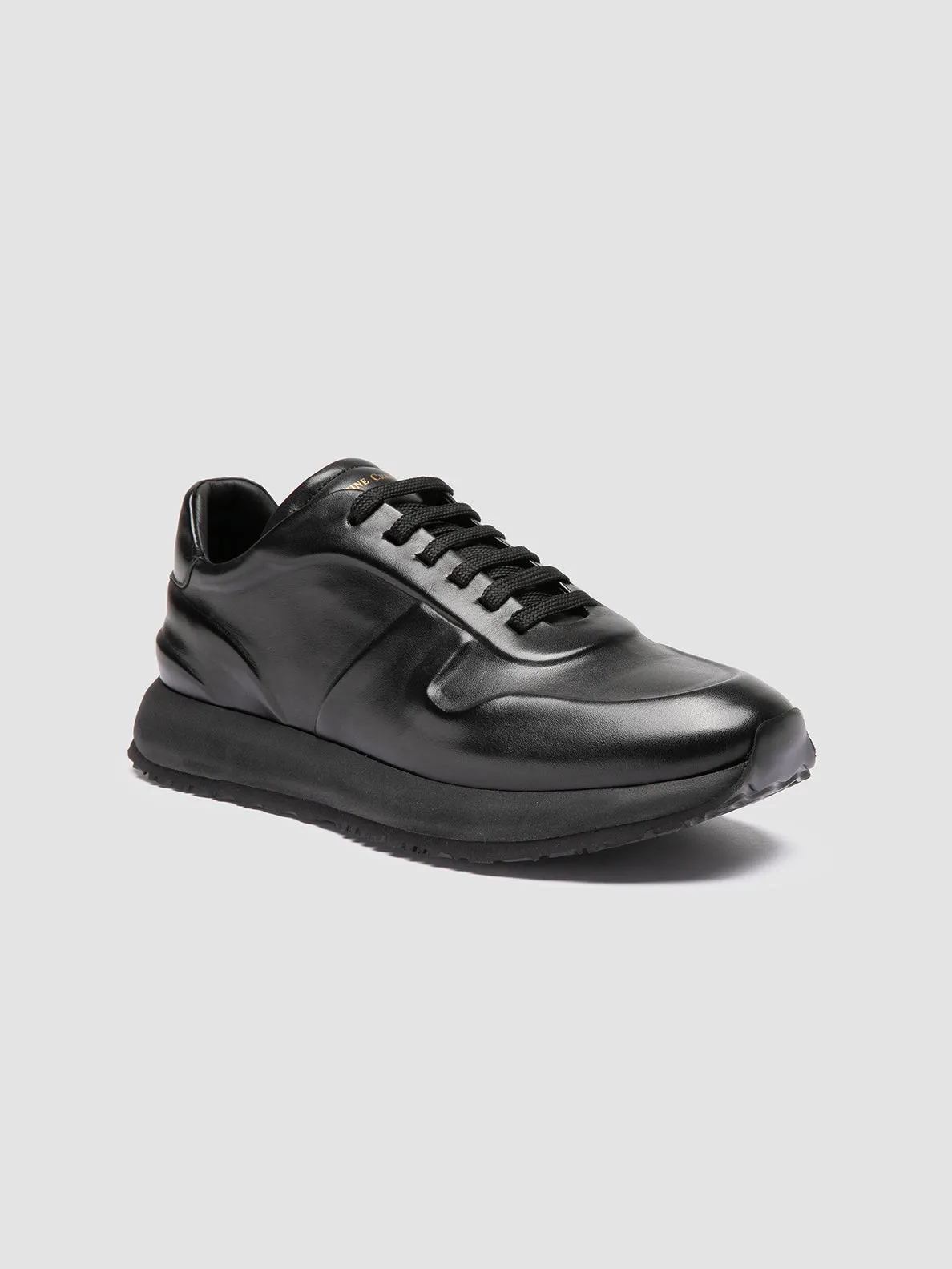 Comfortable Midfoot PERSPECTIVE 001 - Black Leather Low Top Sneakers
