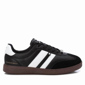 Men's Casual Sneakers In Black right - foot