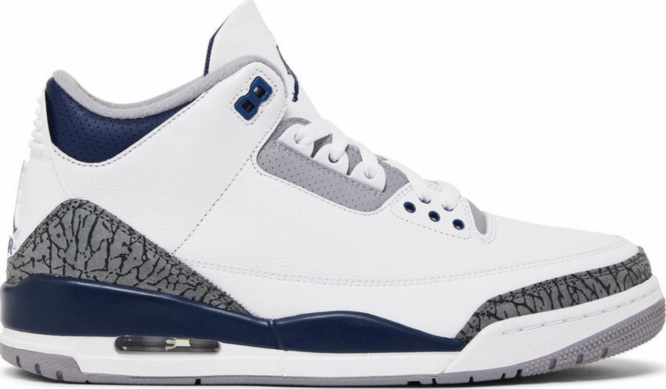 Jordan 3 Retro Midnight Navy interval training shoes