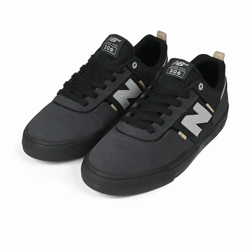 running in a gorge area shoes New Balance - 306 JNC (Black/Black) *SALE