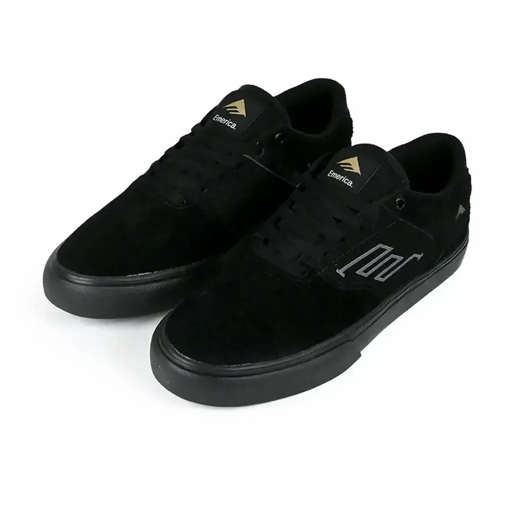 Light - On - Feet functional - design Emerica Low Vulc Skateboarding Shoe