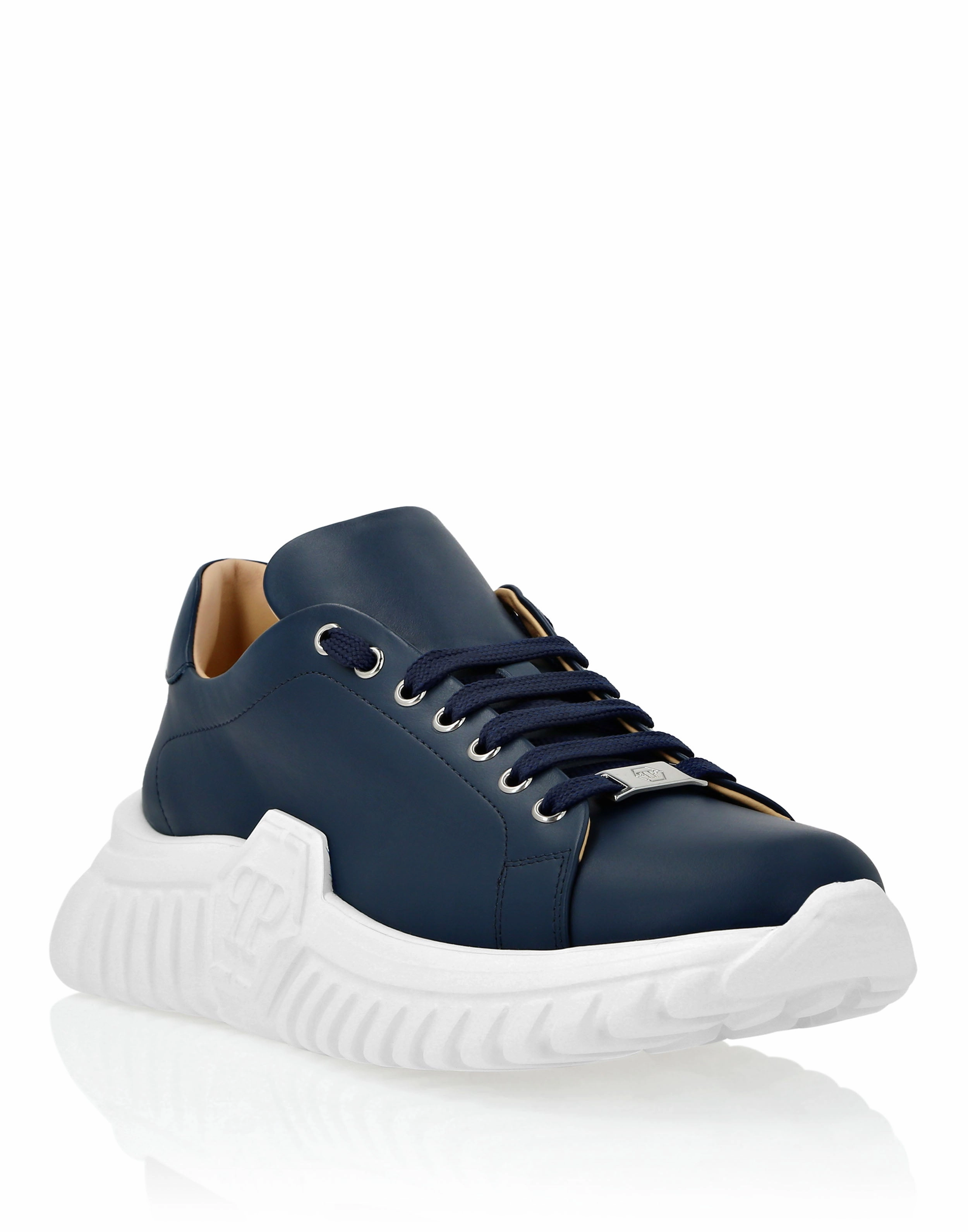 well - fitting design running in a nature reserve shoes LO-TOP SNEAKERS SUPERSONIC