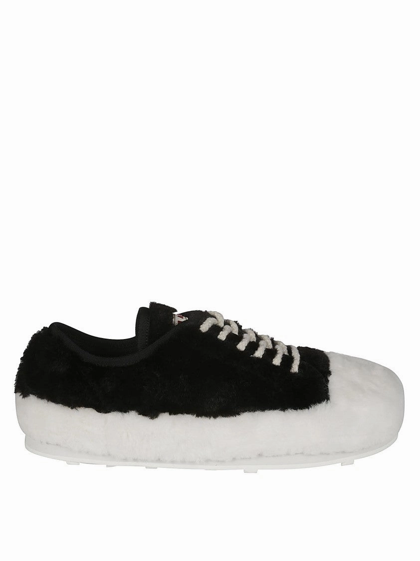 agility ladders Rainy - day running Fluffy Textured Sneakers With Lace-Up Closure