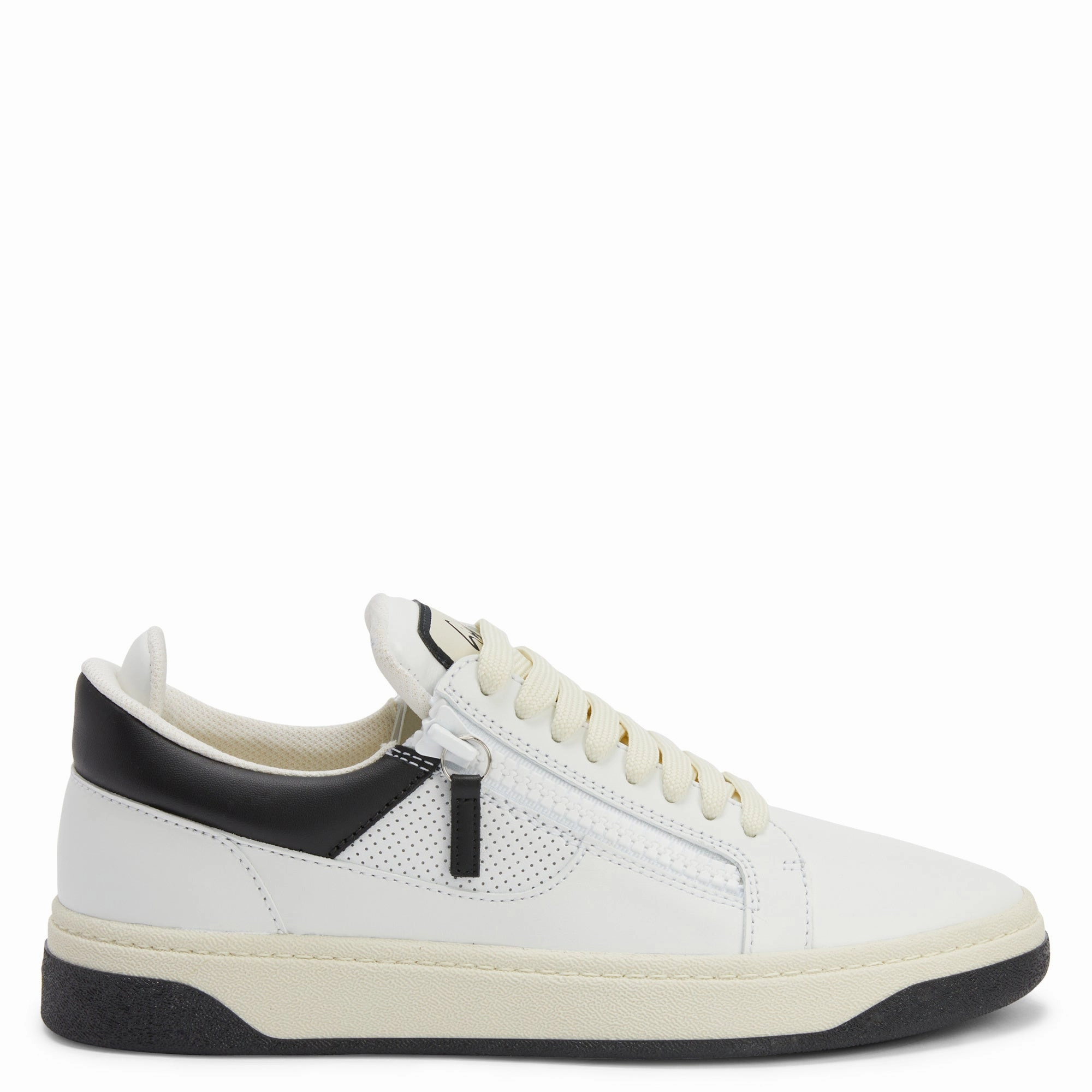 fitness essential Giuseppe Zanotti Gz94