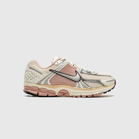 Durable Upper Material WMNS ZOOM VOMERO 5 "PARTICLE PINK"